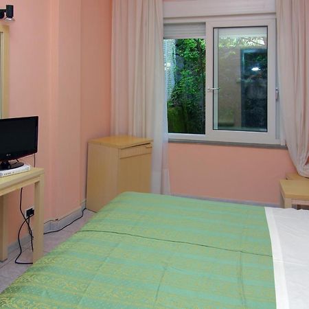 Hotel Cristallo Lerici Luaran gambar