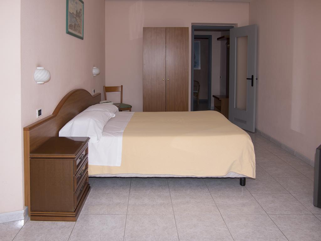 Hotel Cristallo Lerici Luaran gambar