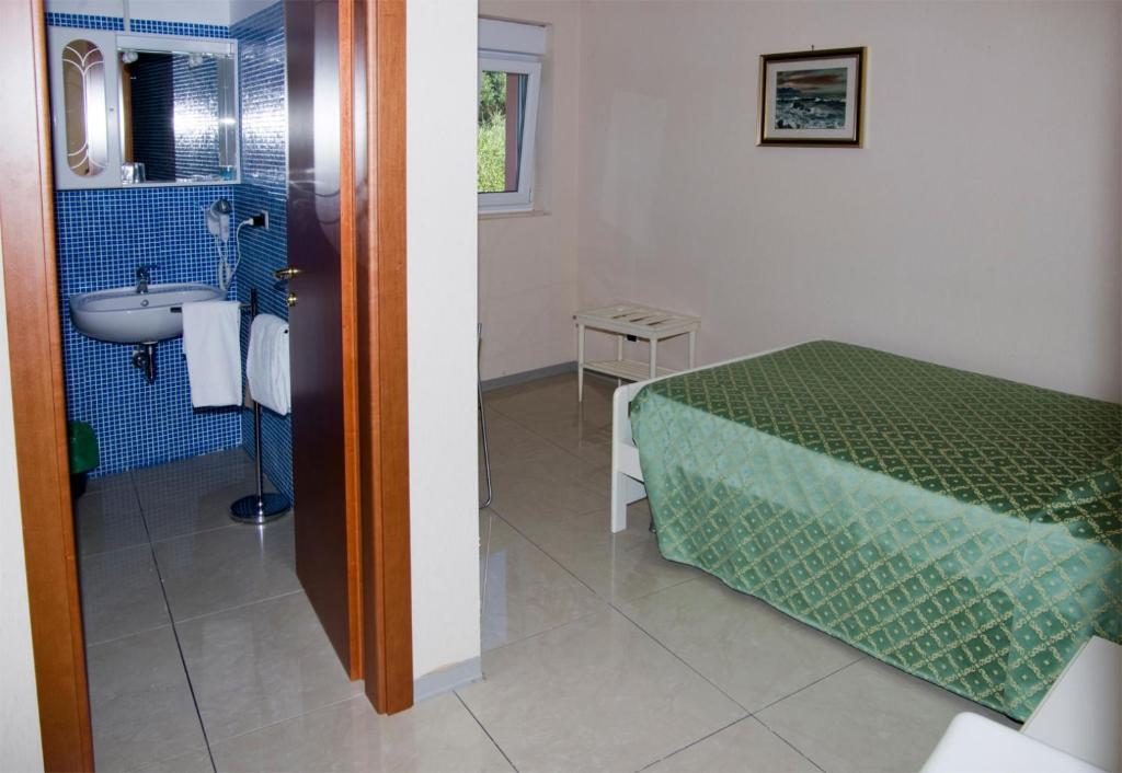 Hotel Cristallo Lerici Bilik gambar