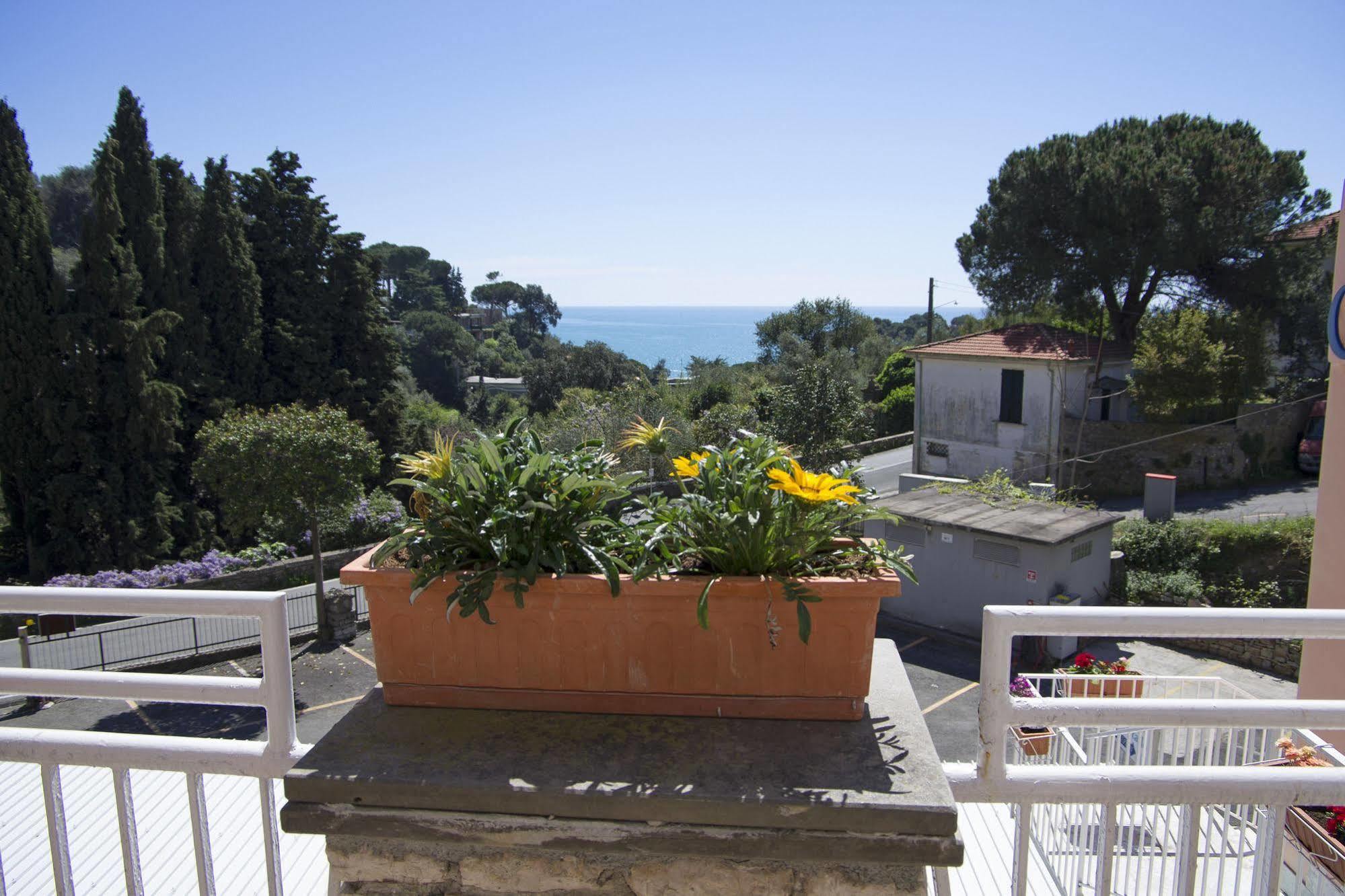 Hotel Cristallo Lerici Luaran gambar