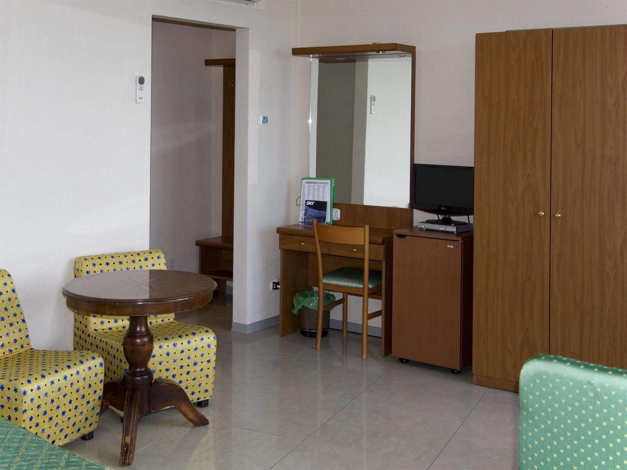Hotel Cristallo Lerici Luaran gambar