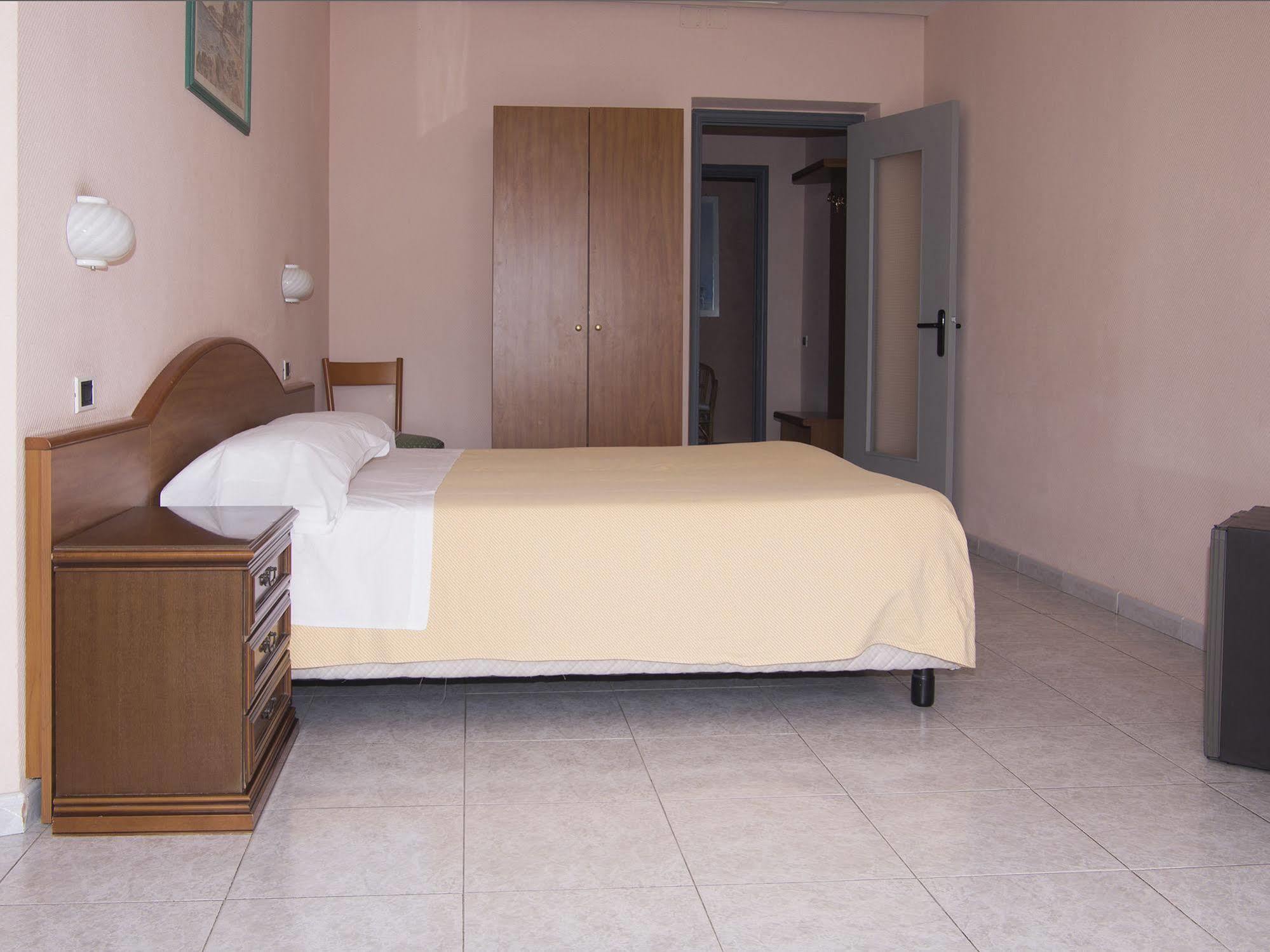 Hotel Cristallo Lerici Luaran gambar