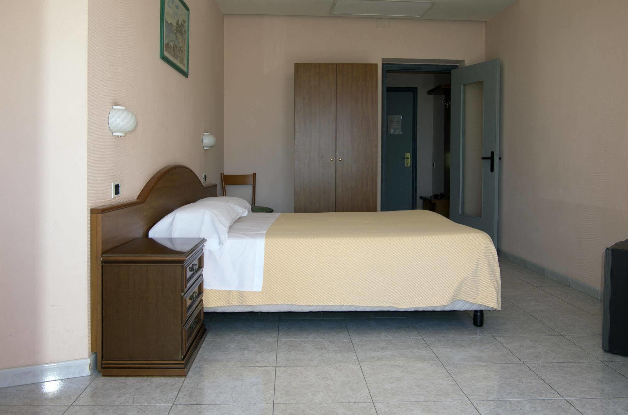 Hotel Cristallo Lerici Luaran gambar